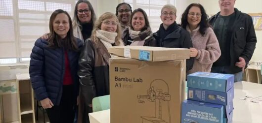RS: Seis escolas públicas recebem impressoras 3D para laboratórios em Pelotas